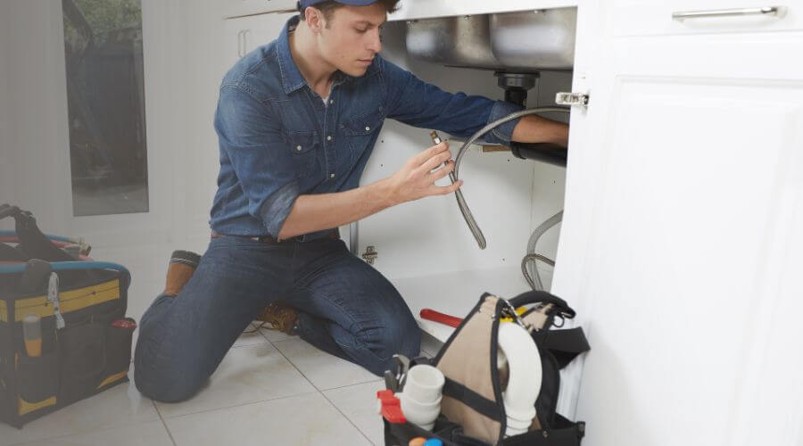 Emergency Leak Repair in Welsh, LA